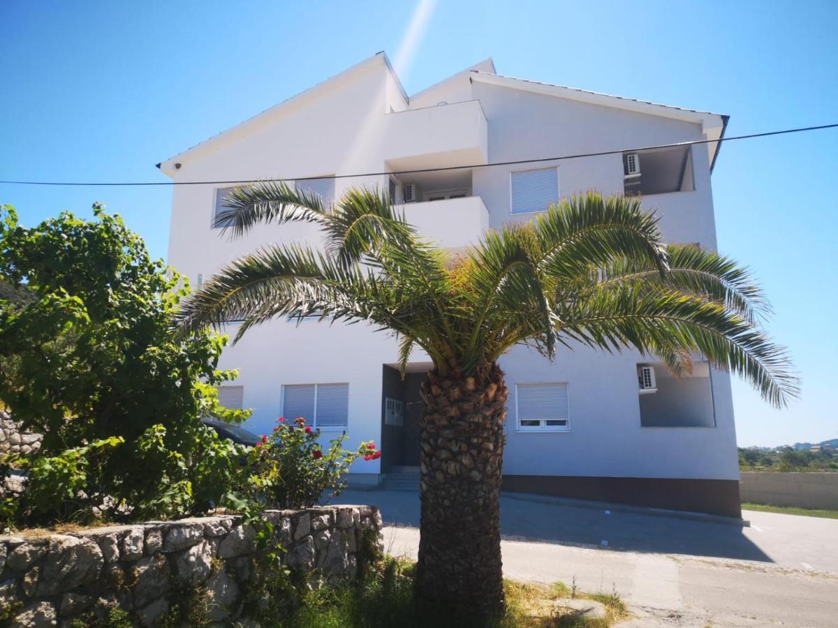 Navis Apartment Supetarska Draga Bagian luar foto