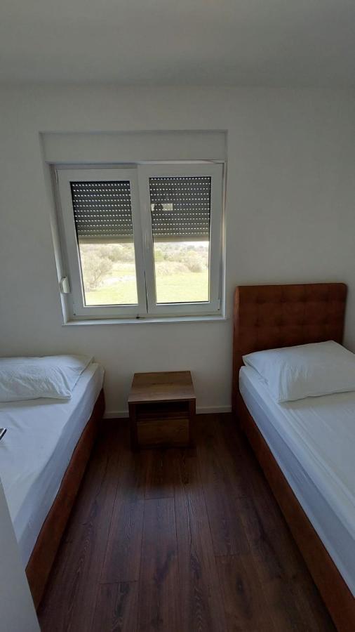 Navis Apartment Supetarska Draga Bagian luar foto
