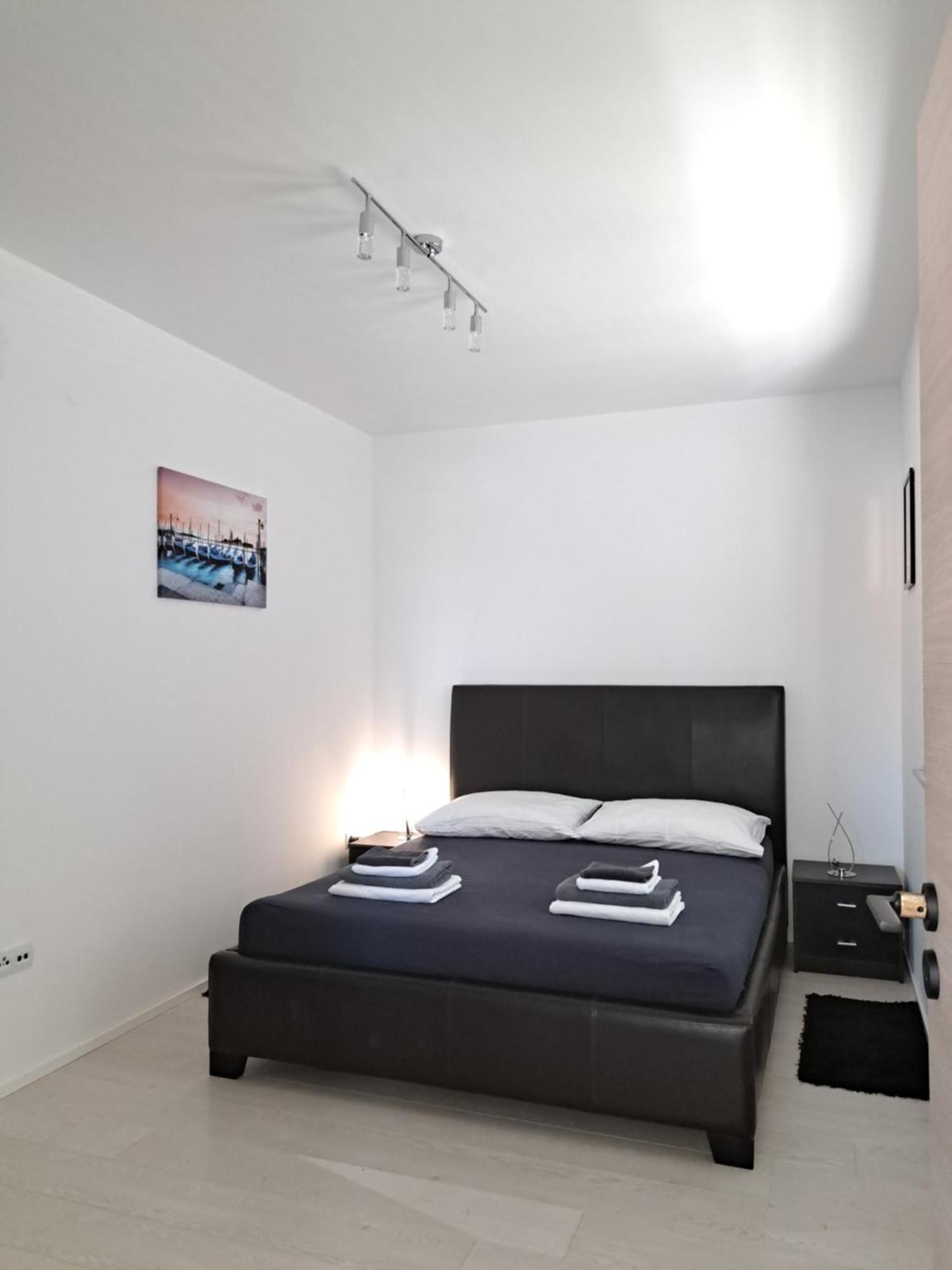 Navis Apartment Supetarska Draga Bagian luar foto